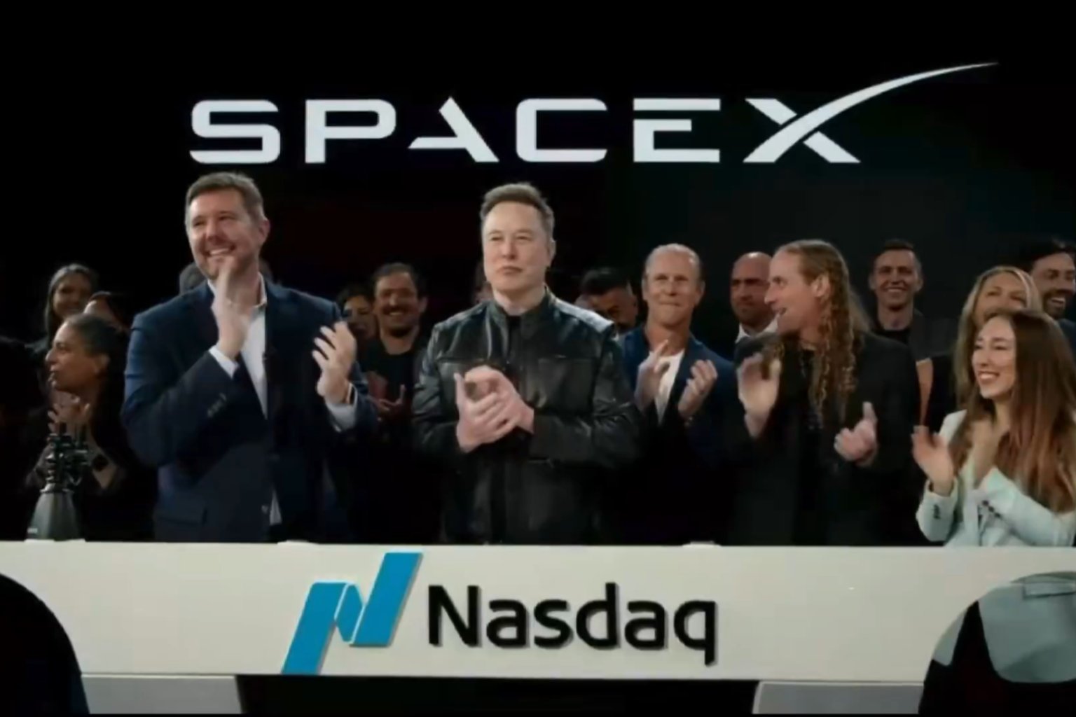 SpaceX rachète Cursor pour 60 milliards de dollars